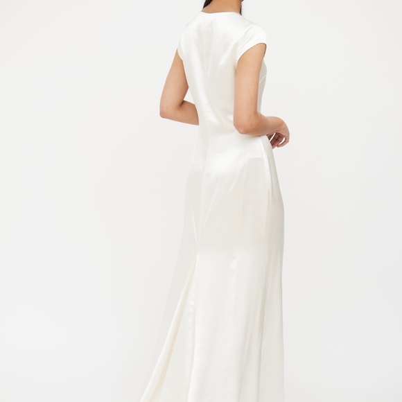 NWT Reformation Genna Silk Dress - Ivory - Size 6 - Picture 2 of 6